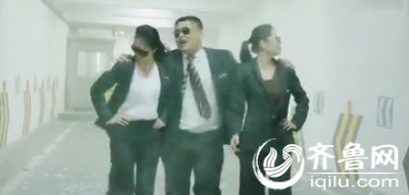 [齐鲁网]《济南Style》网络爆红 济南保安版鸟