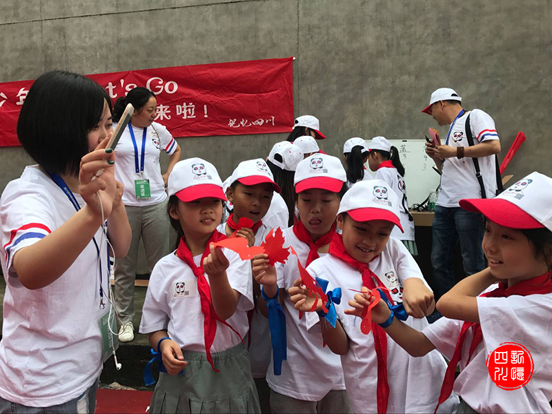 动手又动脑 小学生非遗节大显身手