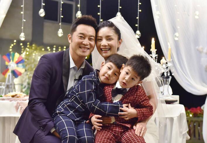 沙溢为胡可办2次婚礼