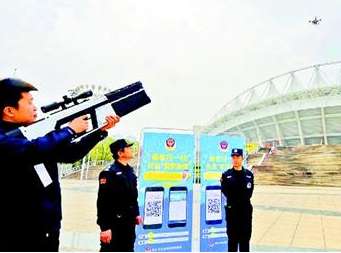 武汉警方发无人机“禁飞令” 下月起民用无人机须实名