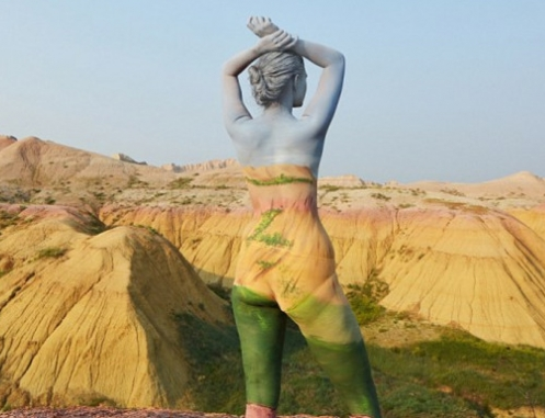 赵蔚俊:派出所长爆粗拷问为官良心_荆楚网