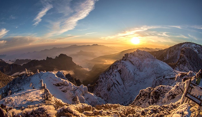 湖北GDP总量首跃全国第7!中国经济增速重返