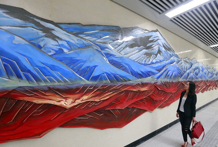 王思聪喊话朱圣祎接诉讼书 遭回呛:你哪位?_荆楚网