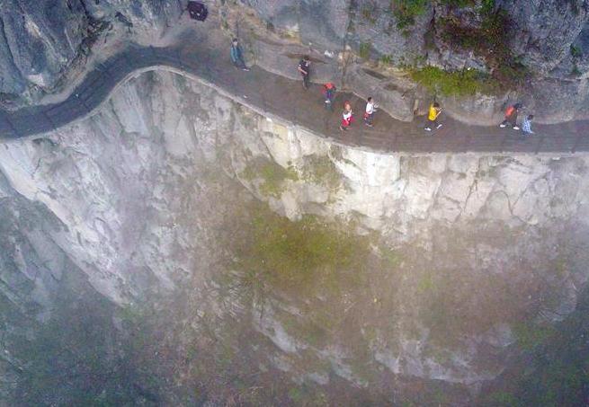 杭州市和恩施州签署了扶贫帮扶协议 未来兄弟