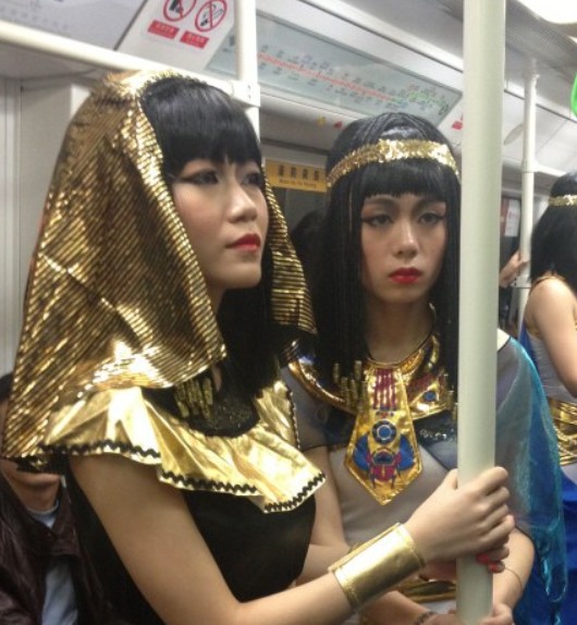 ����Ů��װ��ɡ������޺��������ڵ�����ͼ��