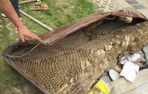 河南一村民安置房用砂浆宝替代水泥墙体是纸糊的