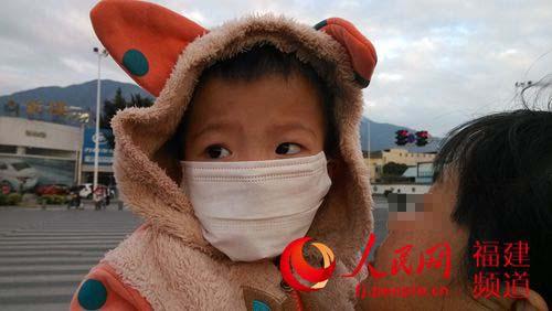 被感染了艾滋的5岁毛毛。詹托荣 摄