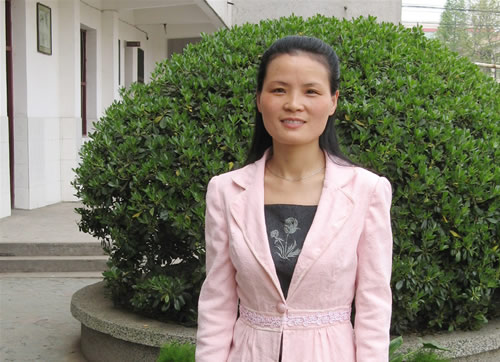 蕲春县漕河镇第一小学