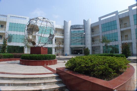 华中科技大学武昌分校学校概况-荆楚网 www.c