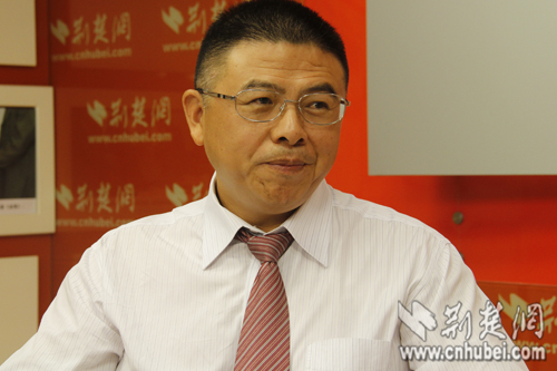 省联投集团公司董事长李红云作客荆楚网访谈实
