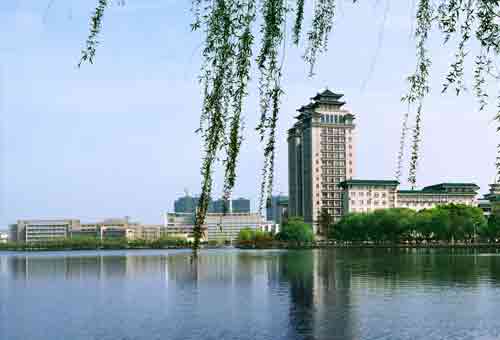 ��Ժ����