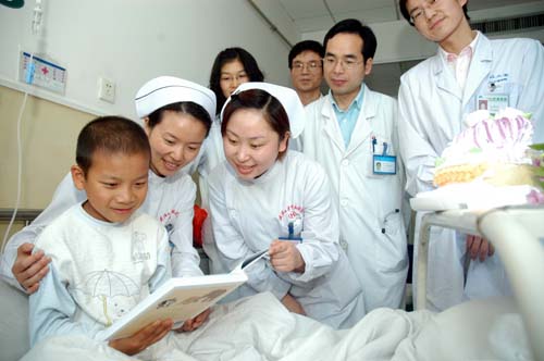 05 武汉大学中南医院-荆楚网 www.cnhubei.com