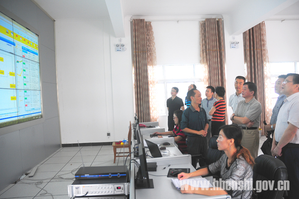 恩施大峡谷_恩施律师一年收入(3)