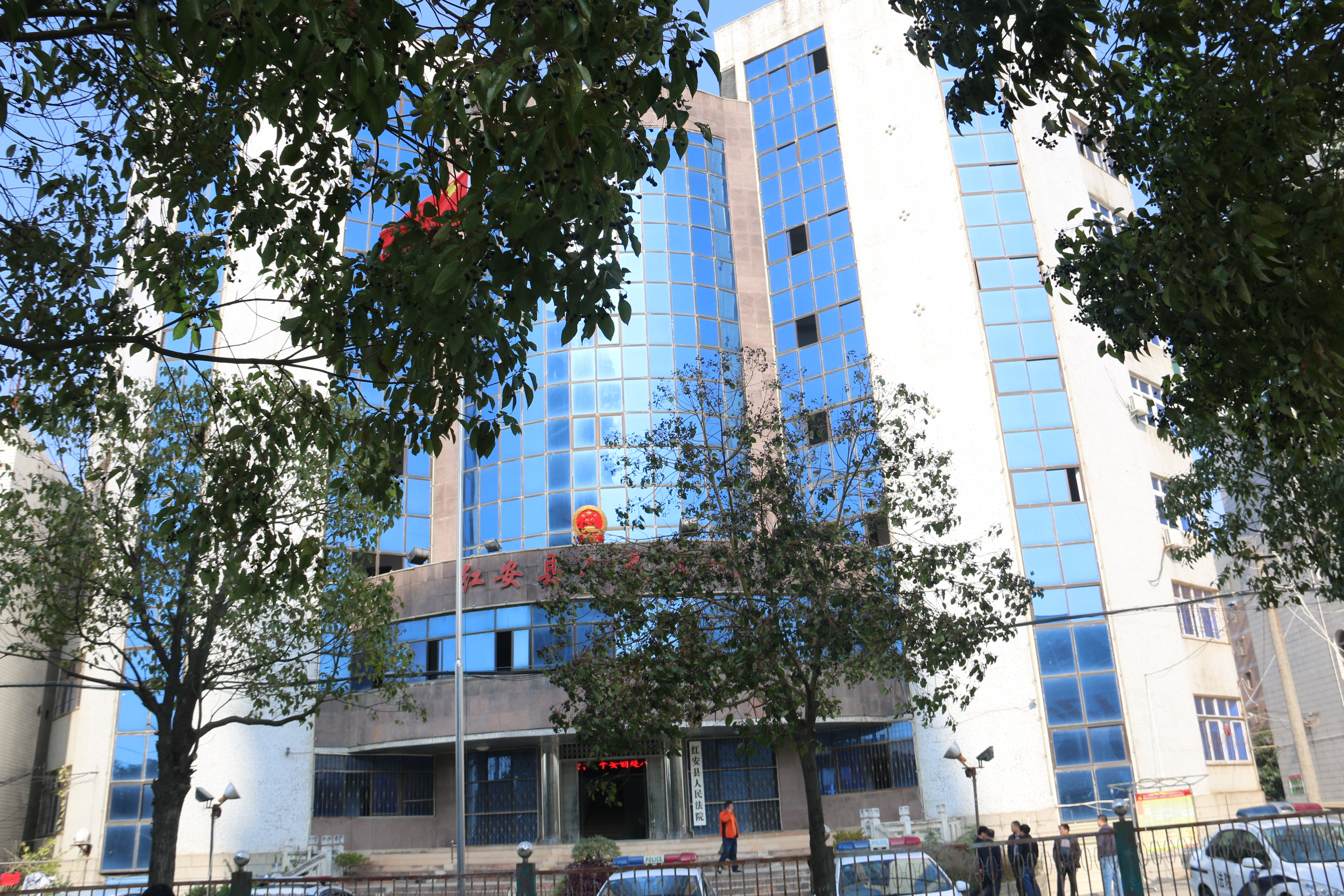 �찲������Ժ