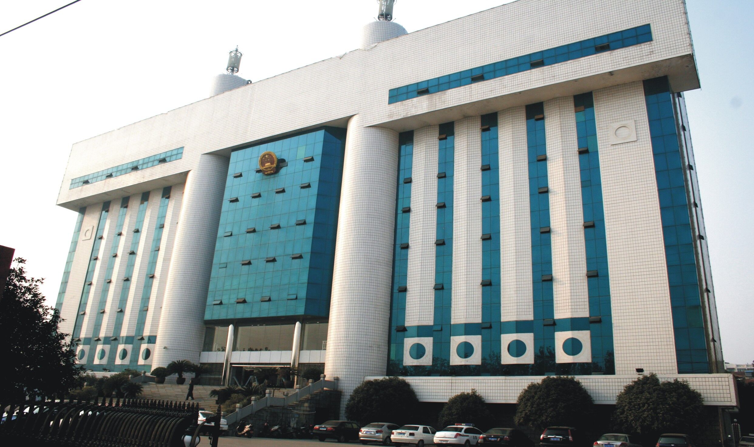 �Ƹ����м���Ժ