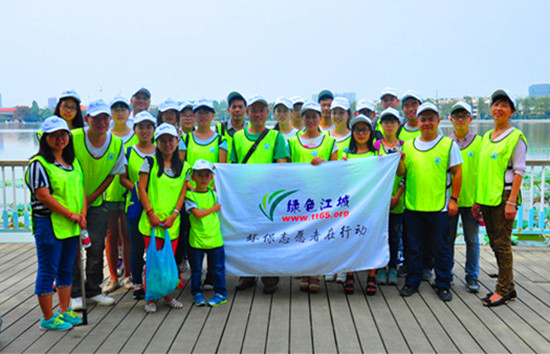 ����������֯����ɫ���ǡ����������������е���(ͼ)