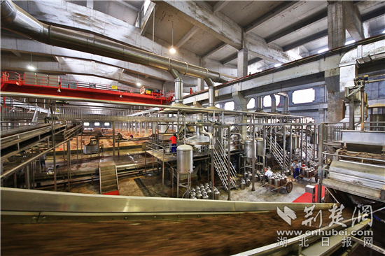 4 稻花香酿酒五车间.jpg 4 稻花香酿酒五车间.jpg