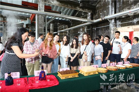 加图.jpg 加图.jpg