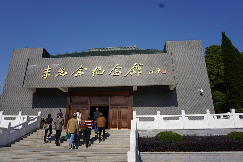 铁机路社区党员学习活动:坚定理想信念 传承红安精神
