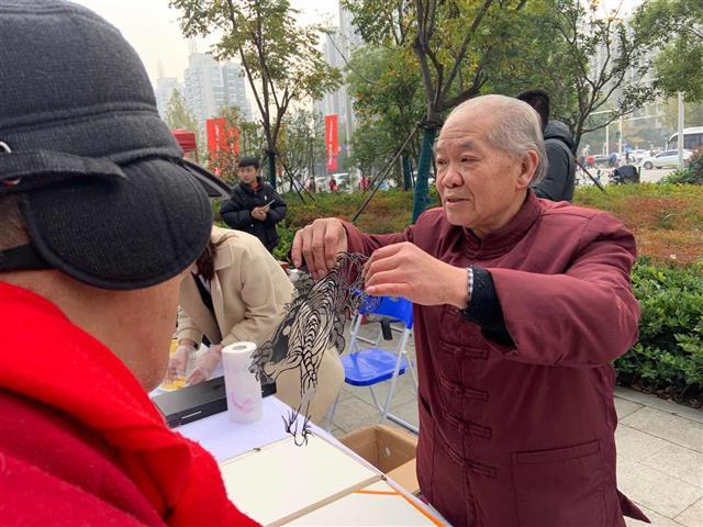 ���人�����ա���乤�ռ��ܴ��д�ʦ����������