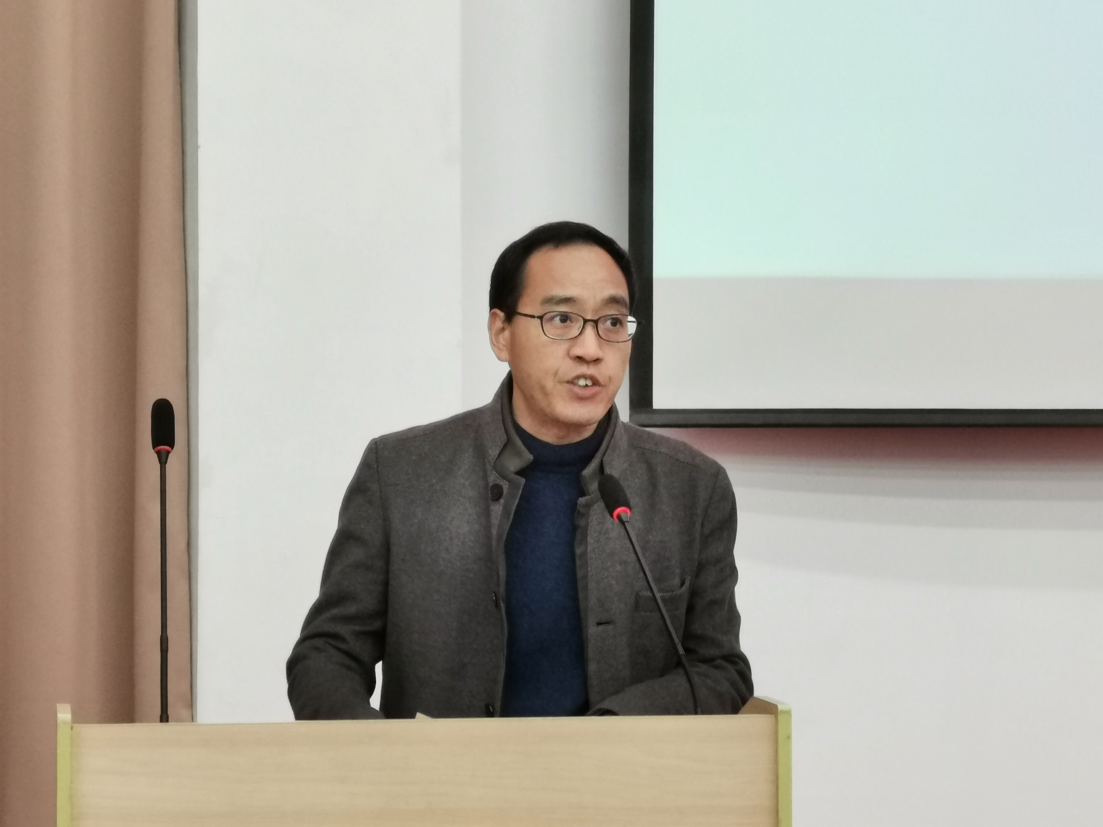 �人��ʦѧԺԺ�������´�