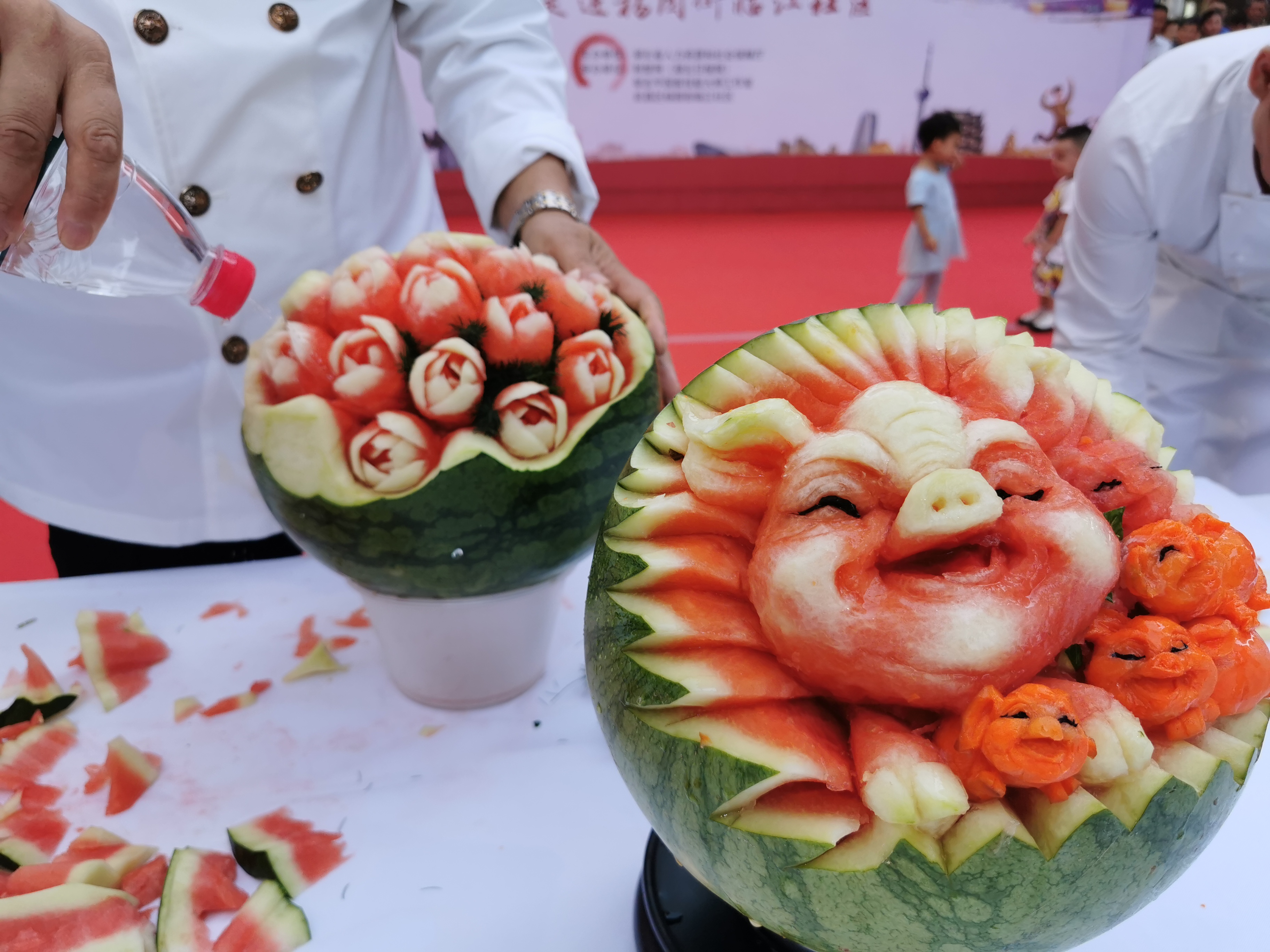 ����չʾ�����ϵ��