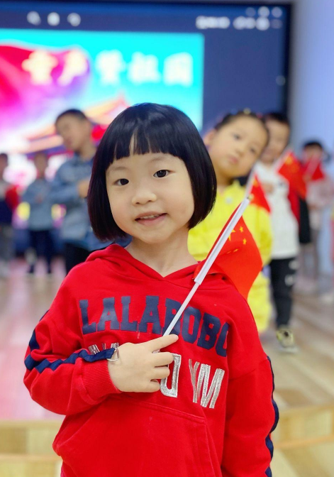 武汉市江汉区童趣幼儿园开展“童声赞祖国”庆“六一”活动