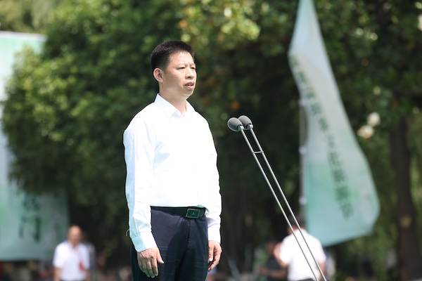 ������ί��Ǽ͵����������Ļ