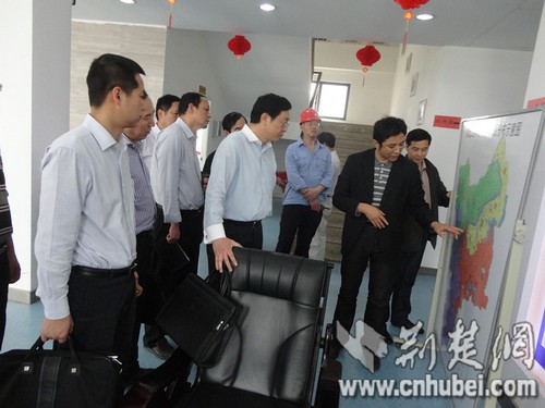 湖北省能源局董宏彬副局长一行莅临赤壁电厂调