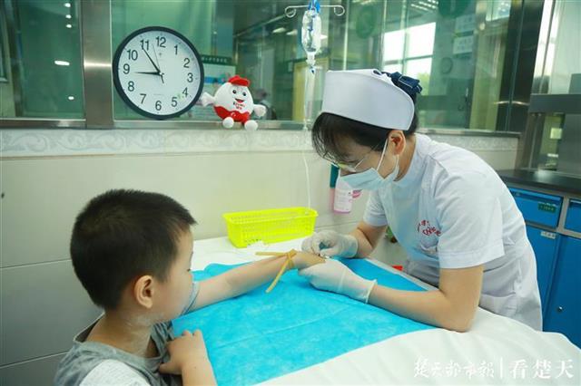 孩子打针再也不怕一耗大半天,湖北省首个儿科输液预约服务正式运行