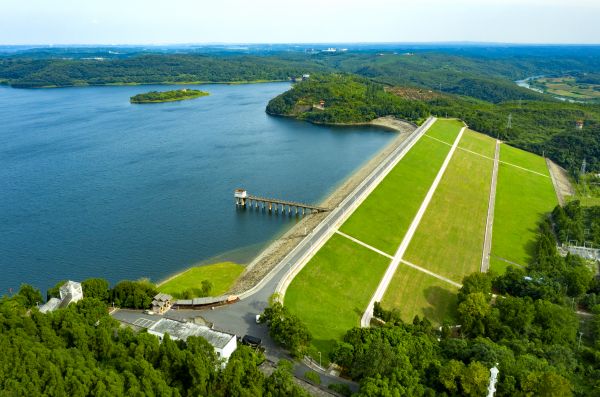 漳河水库观音寺大坝中国科学院"漳河水源地生态环境课题调研组"专家