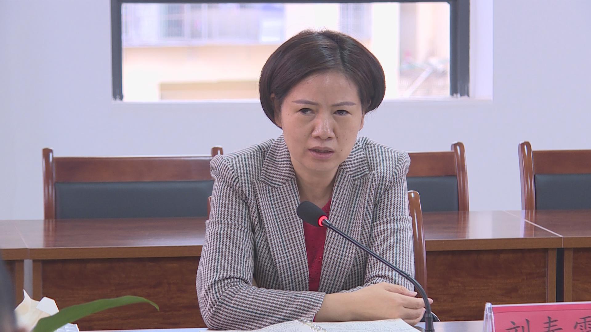 公安县召开公安经济社会发展形势通报会和老干部座谈会