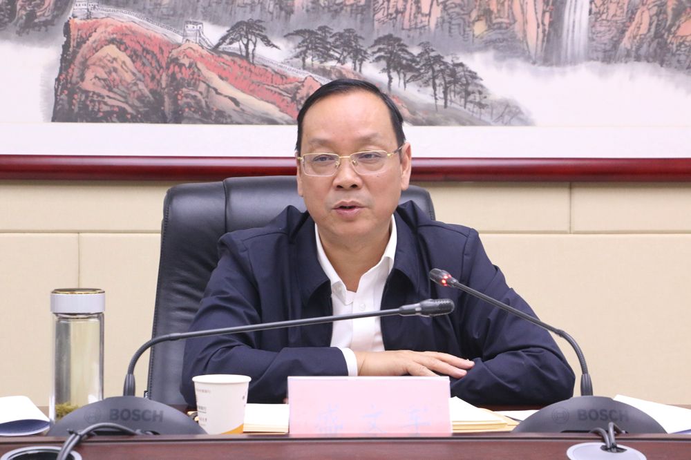 潜江新闻网讯(记者 谭欣)10月18日,潜江市委副书记,市长盛文军专题