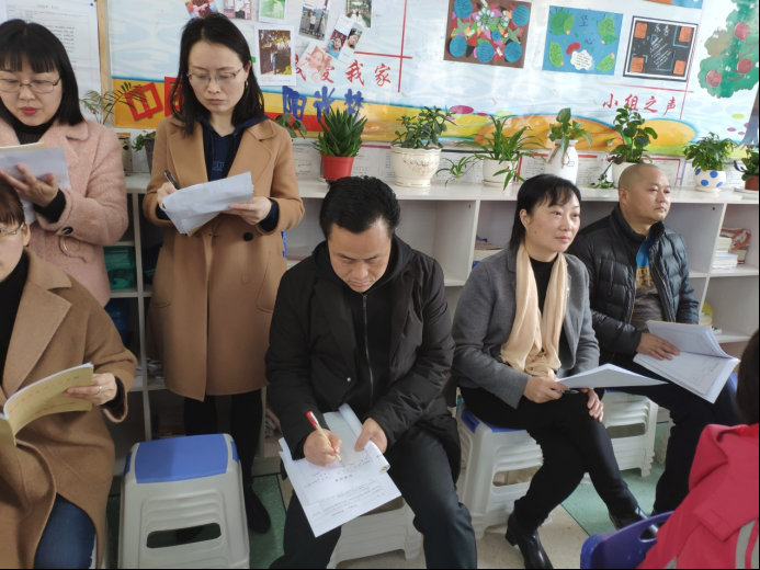 鲁巷中学赴五峰县渔洋关镇中学开展对口帮扶送教