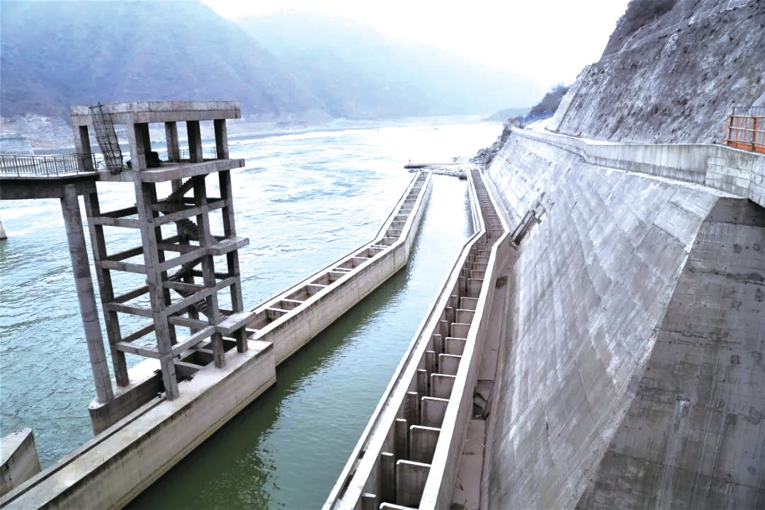 汉江建设千米生态鱼道助鱼儿回家