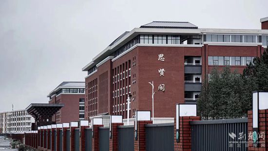 黄冈两会 | 黄冈职业技术学院党委书记田洪光:创建职业教育本科学校