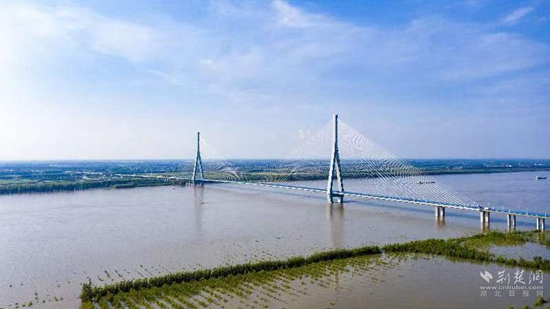 嘉鱼两会构建铁公水多式联运体系打造长江中游重要区域物流中心