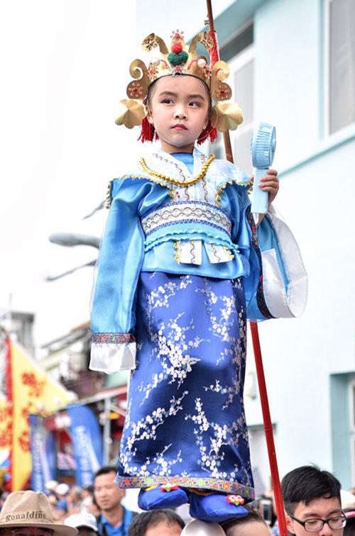 看巡游,抢包山,吃平安包——香港长洲太平清醮好热闹_湖北日报网香港