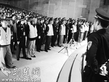 今日视点:红安首例涉黑势力团伙侦破纪实(图)