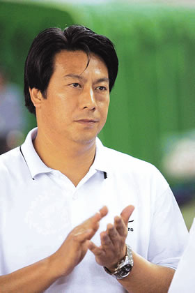 俱乐部本周会审陈方平(图)