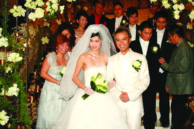 李克勤迎娶卢淑仪 刘德华当伴郎(图)