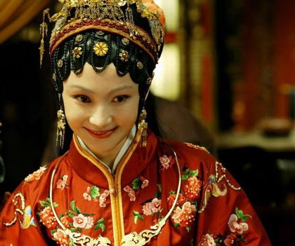 据城市信报报道,如果没有红楼梦中人的选秀,白冰可能默默无闻地在