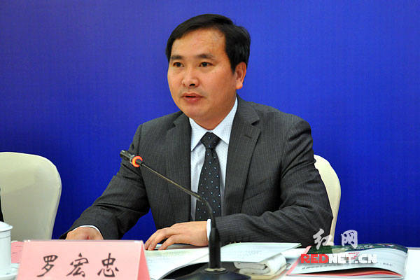 世界最大茶圣陆羽头像茶叶画4月亮相沅陵放歌红土地走进茶乡