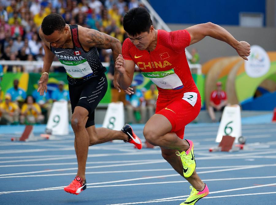 男子百米预赛苏炳添谢震业两人晋级创历史