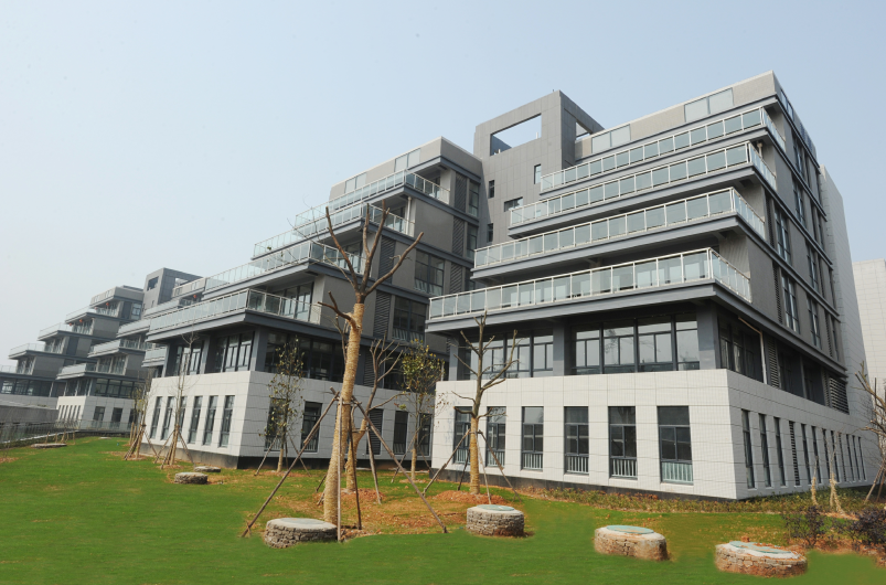 花园式退台研发楼